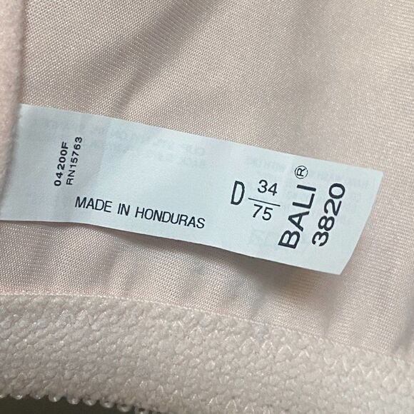 Bali Women's Double Support‎ Wire-Free Bra 34D NWT - Picture 2 of 8